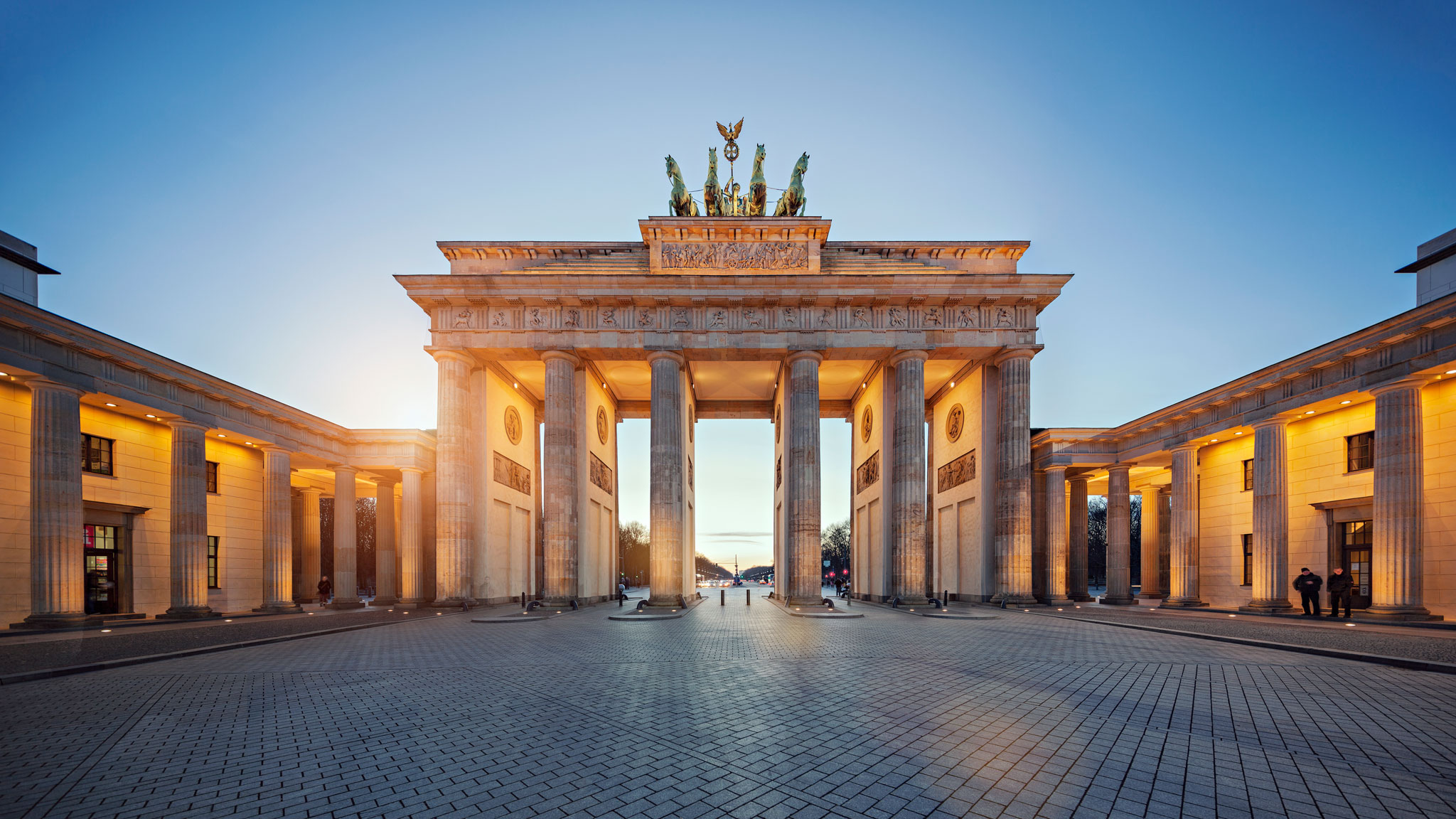 Brandenburg Gate, Berlin, Germany - Caparol Sylitol facade paint 